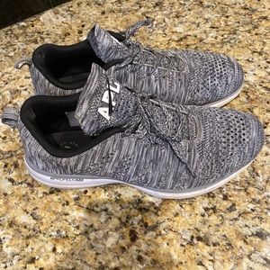 Men’s APL size 10 shoes. Gray color.